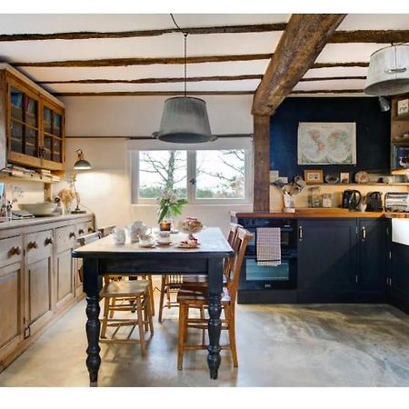 The Dairy, One Bedroom Cottage In A 15Th Century Farmhouse Parham Exteriör bild