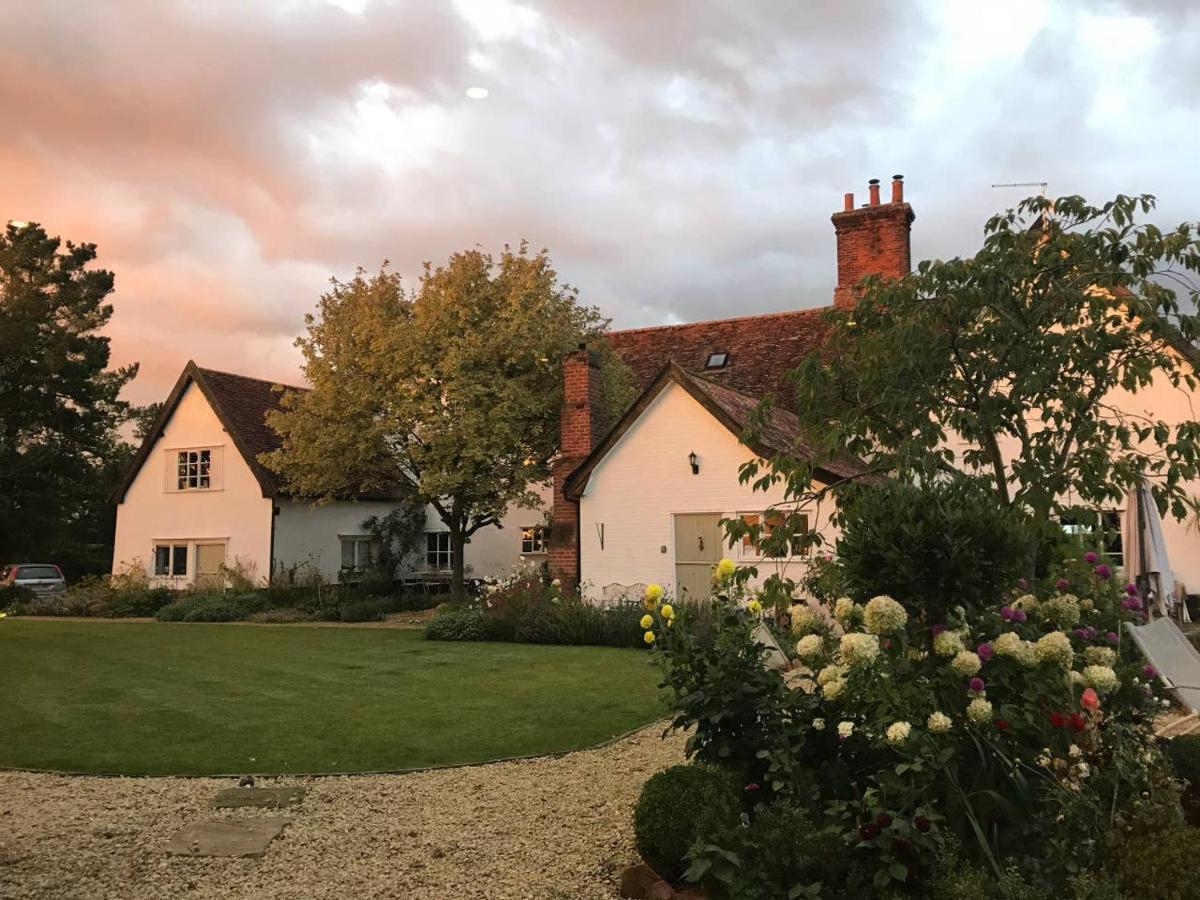 The Dairy, One Bedroom Cottage In A 15Th Century Farmhouse Parham Exteriör bild